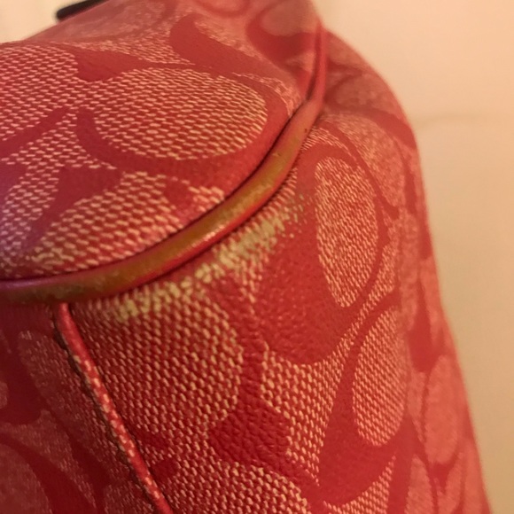 Coach fuchsia handbag - Picture 8 of 12